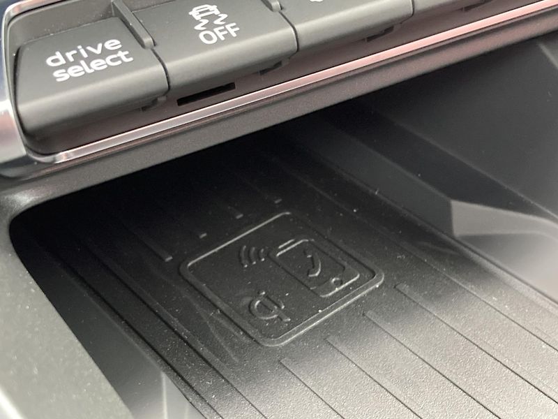 Audi Q3 (2023) TFSIe - předváděcí vůz, záruka - fotka 23 z 32