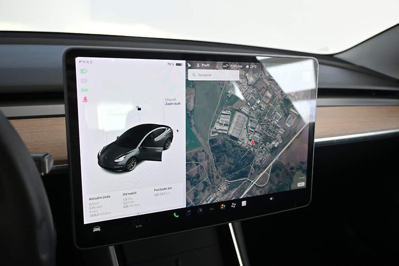 Tesla Model 3 (2020) LED 360 RWD Kamera Range Plus - fotka 15 z 33