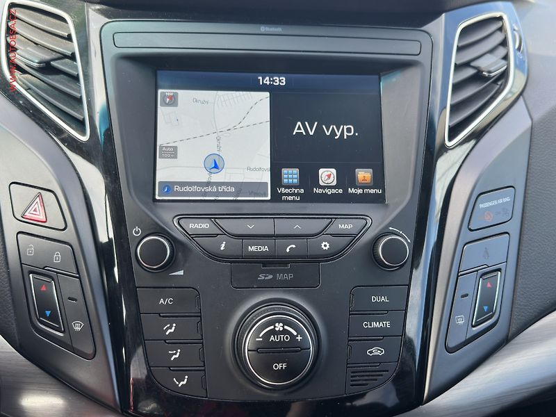 Hyundai i40 (2018) 1.7CRDi, 2.maj,ČR, Navi, AC - fotka 14 z 20
