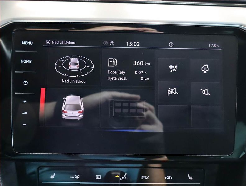 Volkswagen Passat (2021) 2.0 TDI, Automat, Kůže, Navi - fotka 17 z 31