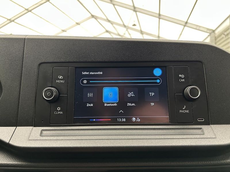 Volkswagen Caddy 2.0 TDI - fotka 10 z 22