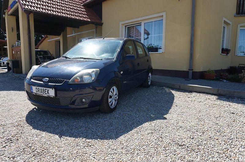 Ford Fiesta (2008) 1,3 NOVÉ V ČR - fotka 3 z 26