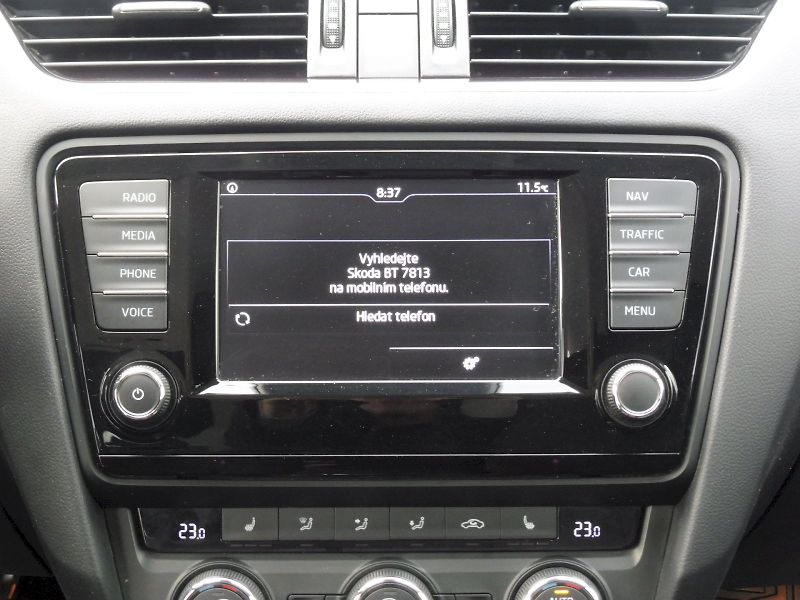 Škoda Octavia (2015) Combi Style Elegance 1,4 TSI C - fotka 15 z 27