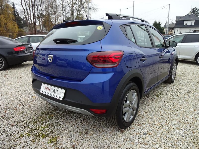 Dacia Sandero 1,0 TCe STEPWAY - fotka 7 z 46