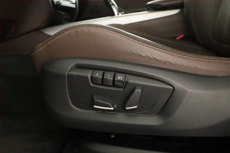 BMW X5 (2016) xDrive30d - fotka 19 z 20