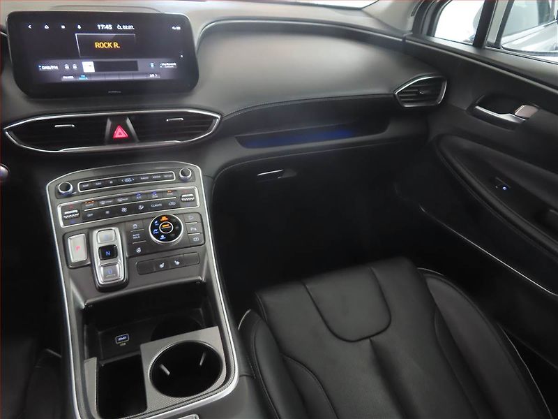Hyundai Santa Fe (2021) 2.2 CRDi - fotka 8 z 20