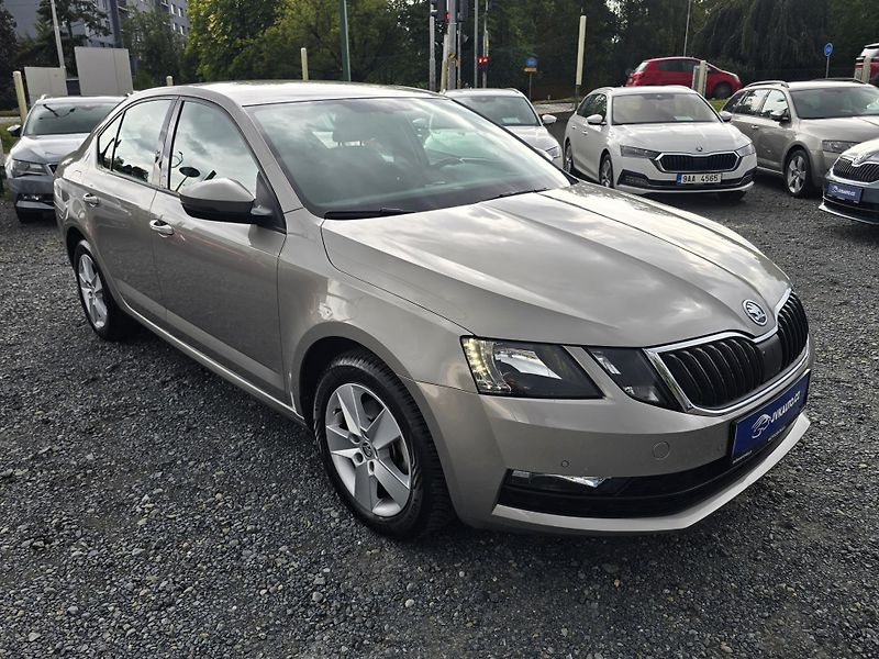 Škoda Octavia 1.4TSI V PROVOZU OD 4/2019   - fotka 2 z 26