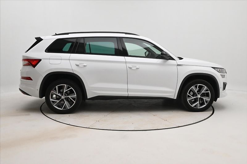 Škoda Kodiaq 2,0 TDI 147kW DSG Sportline Zá - fotka 4 z 26