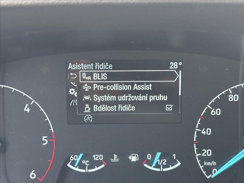 Ford Tourneo Custom 2,0 EcoBlue Titanium X 136kW - fotka 41 z 45