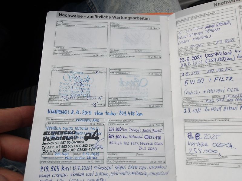 Ford Focus 2,0TDCi 100kW - fotka 33 z 37