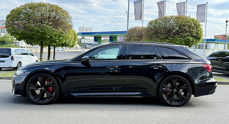 Audi RS 6 (2022) Avant TFSI 441 kW quattro - fotka 5 z 53