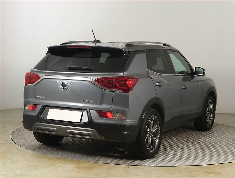 SsangYong Korando (2020) 1.5 T-GDI, 4X4, Automat - fotka 5 z 23