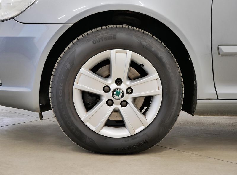 Škoda Octavia - fotka 10 z 25