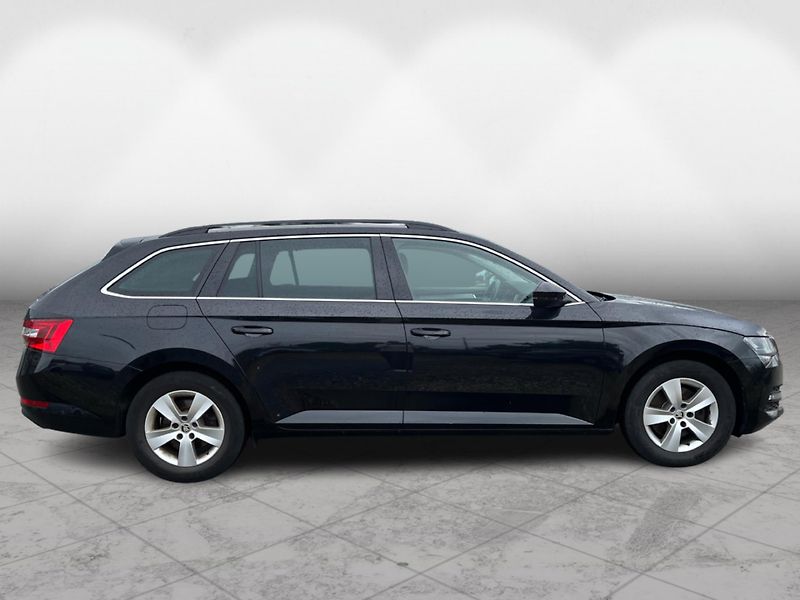 Škoda Superb Business 2.0 TDI 110 kW DSG Co - fotka 8 z 21
