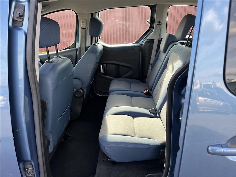 Citroën Berlingo 1,6 i LPG 5.MÍST KLIMA TAŽNÉ - fotka 13 z 38