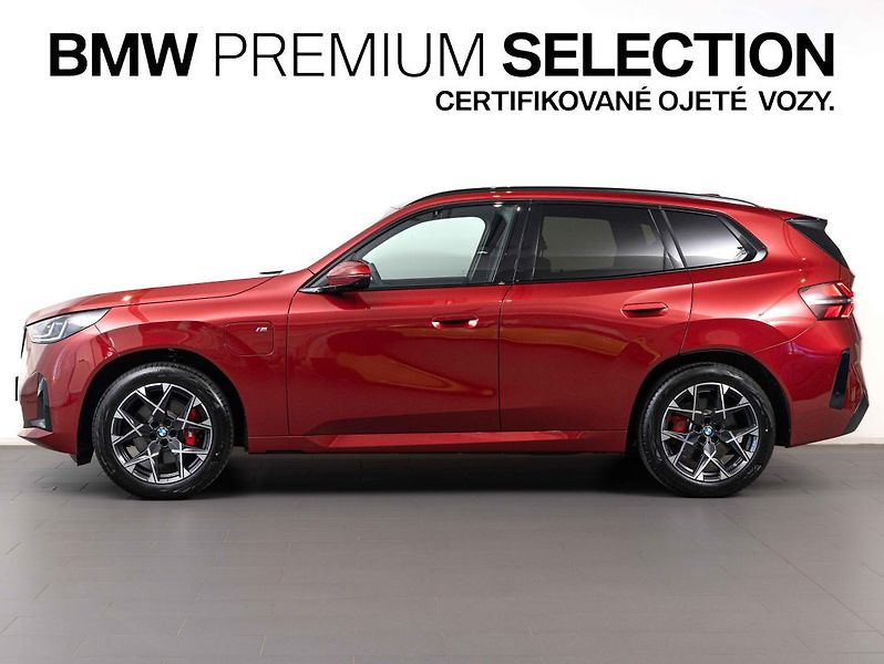 BMW X3 30e xDrive - fotka 3 z 24
