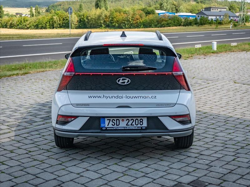Hyundai Bayon 1,0   T-GDI MT WAVE - fotka 6 z 13