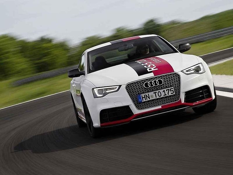 Koncept Audi RS 5 TDI.