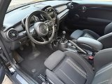 Mini Cooper (2020) 1.5  75 kW Sport Paket - náhled 6