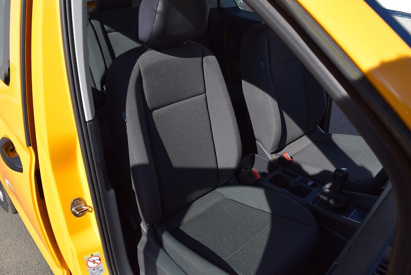 Volkswagen Caddy (2021) 2.0TDI 90kw TRENDLINE TAŽNÉ - fotka 32 z 39
