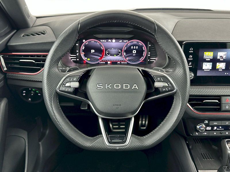 Škoda Kamiq (2025) DSG 1.0TSI 85kW Monte Carlo - fotka 9 z 32