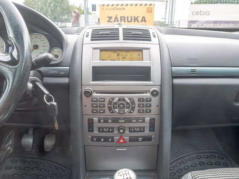 Peugeot 407 (2006) 2.0HDI 100KW – PANORAMA - fotka 19 z 40