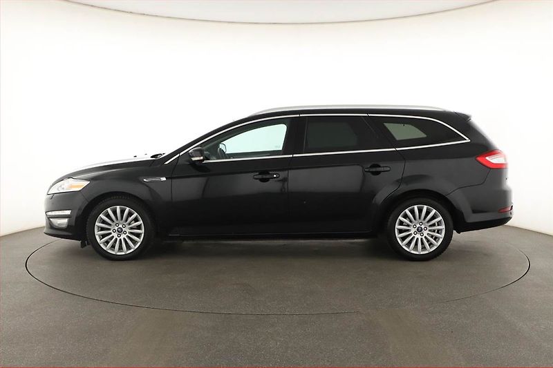 Ford Mondeo (2014) 2.0 TDCi, Navi, Xenony - fotka 3 z 14