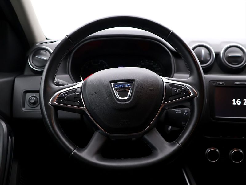 Dacia Duster 1,5 DCI 85kW Prestige - fotka 19 z 36