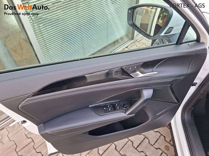 Volkswagen Tayron (2025) 1.5 TSI,110kW,DSG,Tažné - fotka 11 z 30
