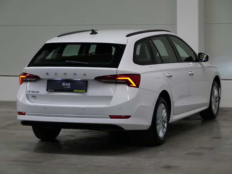 Škoda Octavia - fotka 2 z 25