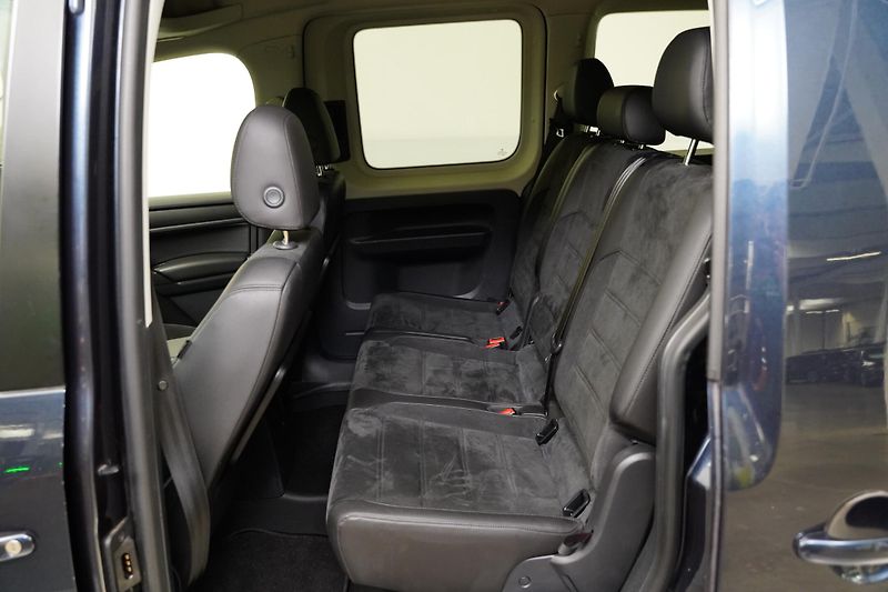 Volkswagen Caddy - fotka 21 z 22