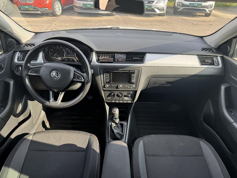 Škoda Rapid - fotka 5 z 11