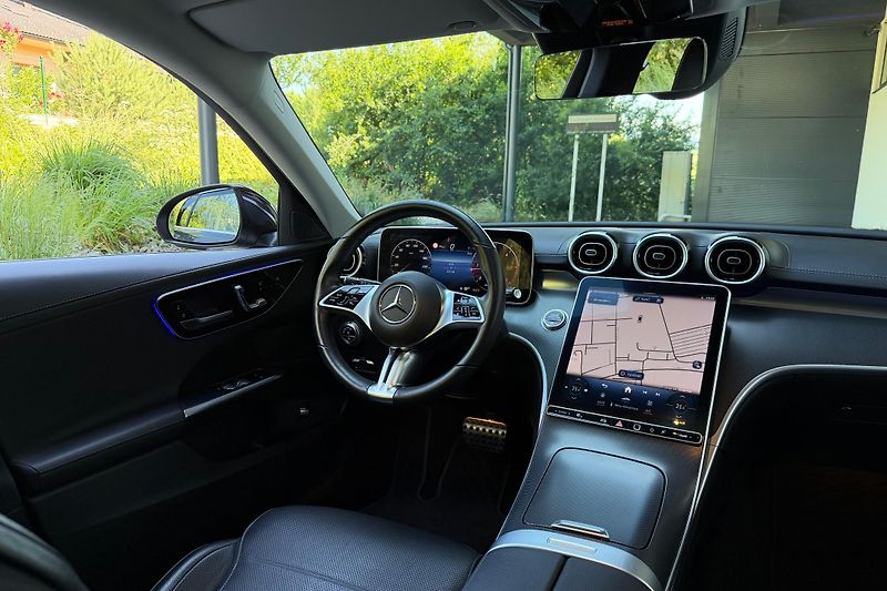 Mercedes-Benz Třídy C (2023) C 220d 4Matic Allterrain - fotka 56 z 125