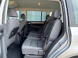 Volkswagen Touran (2008) 1.9 TDi, DUAL KLIMA, TAŽNÉ - náhled 11