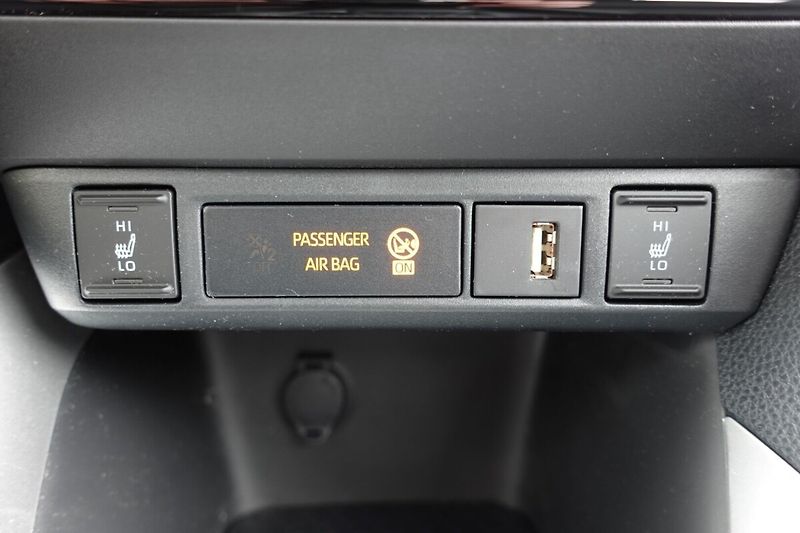 Peugeot 5008 (2018) 1,6HDi A/T 7míst Allure - fotka 24 z 37