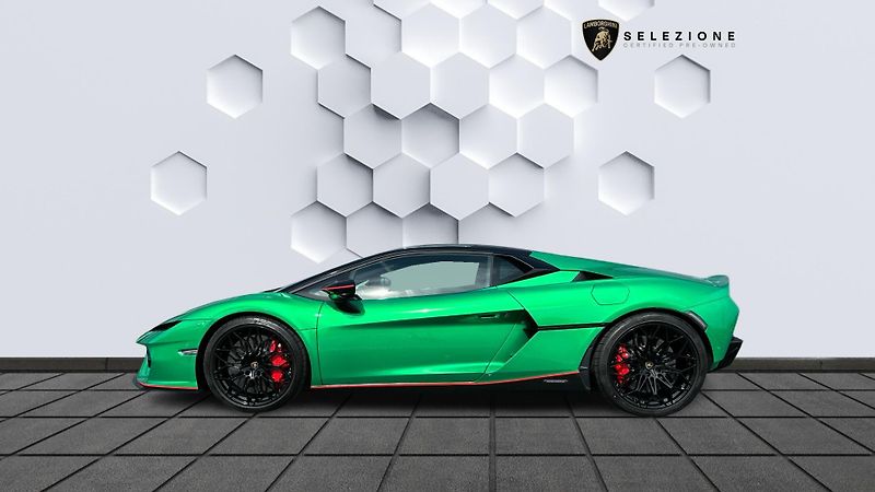 Lamborghini Ostatní (2026) Temerario - fotka 2 z 16