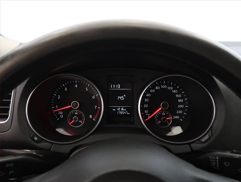 Volkswagen Golf (2011) Comfortline 1.4 TSI - fotka 11 z 15