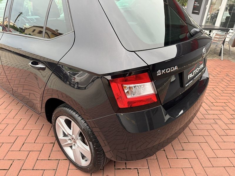 Škoda Fabia (2017) 1.2TSi Style Navi Digi Klima - fotka 44 z 49