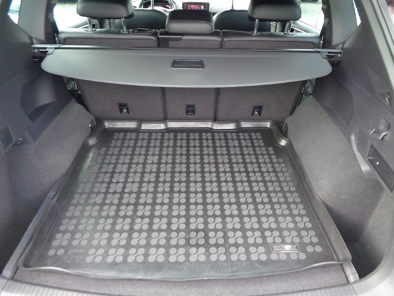 Seat Tarraco 2.0 TDI Excellence 4x4 DSG 110 - fotka 28 z 30