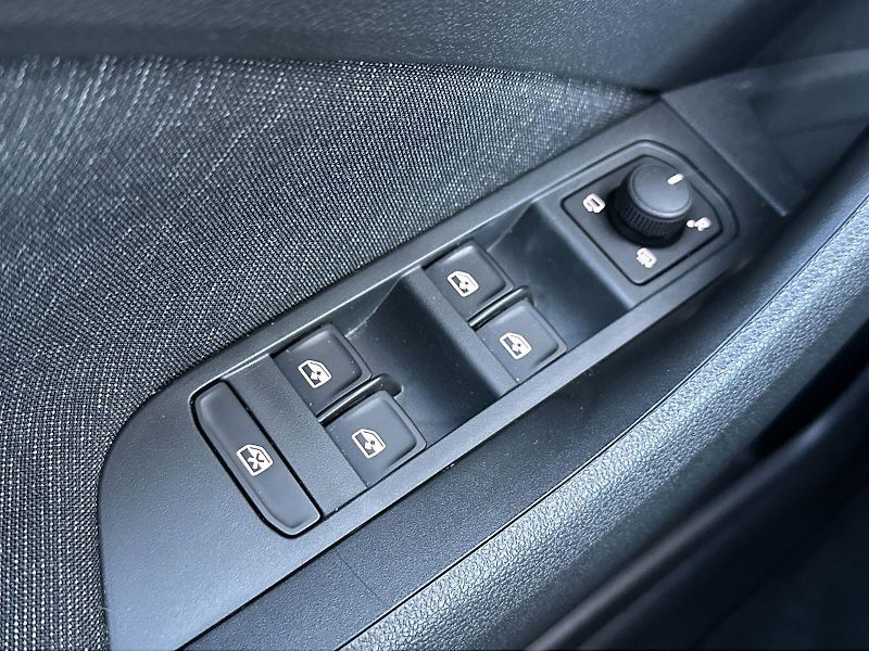 Škoda Kamiq (2020) 1.5 TSI Style - fotka 18 z 34