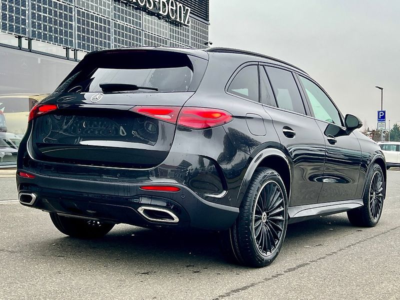 Mercedes-Benz GLC (2026) 220 d 4MATIC linie AMG - fotka 3 z 27