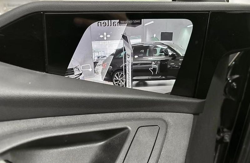Audi A6 Avant e-tron Performance 360k Pano. - fotka 9 z 9