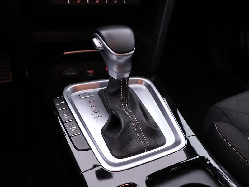 Kia ProCeed 1.6 CRDi 100kW GT-Line DCT CZ - fotka 23 z 32