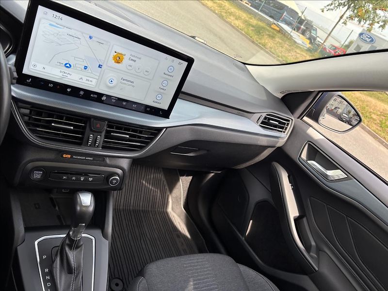 Ford Focus 1,0 mHEV 114kW Active DPH - fotka 43 z 44