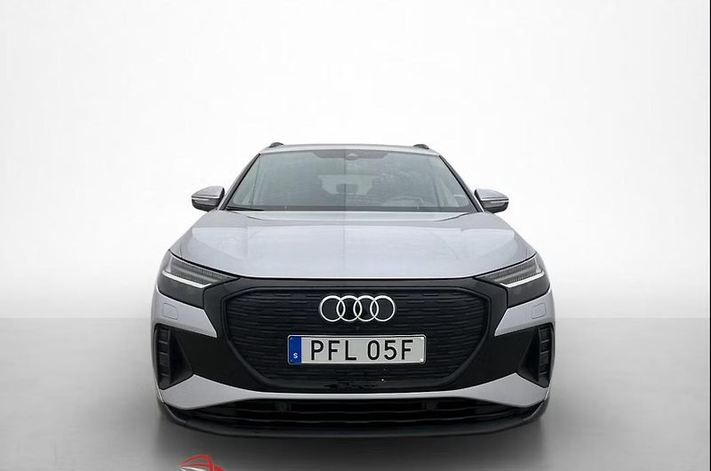 Audi Q4 50 e-tron Q Kamera Matrix - fotka 3 z 31