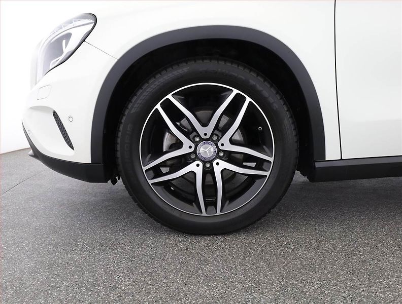 Mercedes-Benz GLA (2014) 200 CDI, 4X4, Automat - fotka 20 z 20