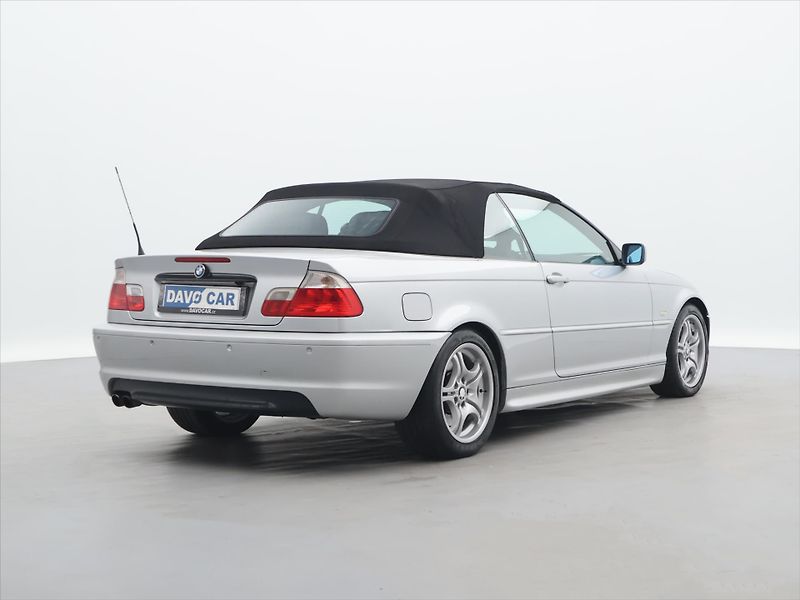 BMW Řada 3 3.0 330i 170kW Mpaket BiXenon - fotka 5 z 28