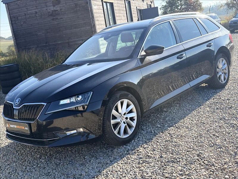 Škoda Superb 1,4 TSI 110kW MANUÁL BI-XENON - fotka 1 z 23