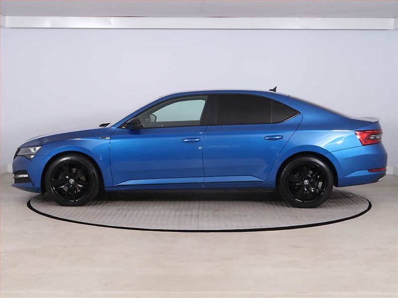 Škoda Superb (2020) Sportline iV 1.4 TSI PHEV - fotka 3 z 24