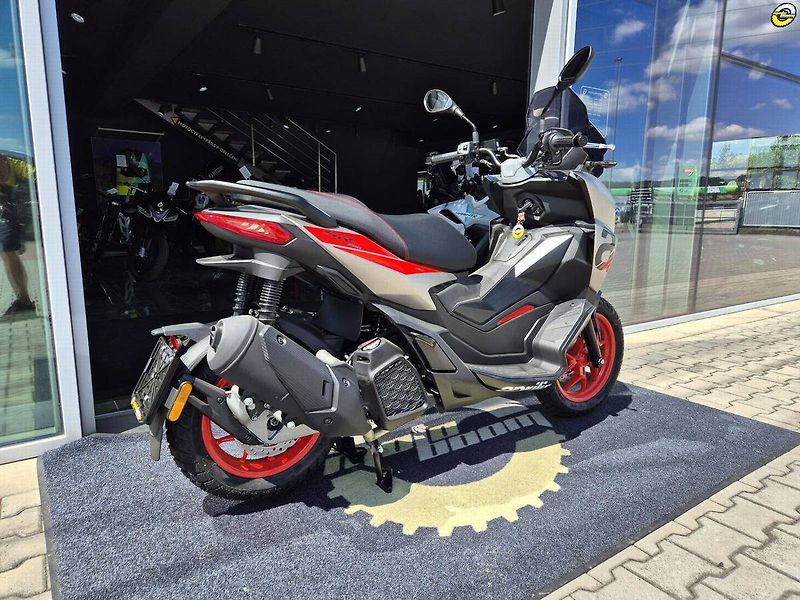 Aprilia SR GT 200 (2026) SPORT EU5+ - fotka 4 z 20